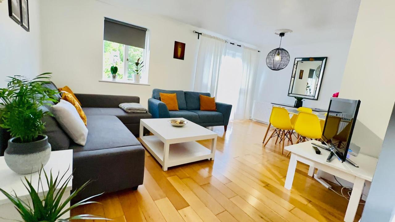 Amazing Location - City Of London- 2 Bedroom Stunning Canal View House With Private Garden,Parking & Balcony Buitenkant foto