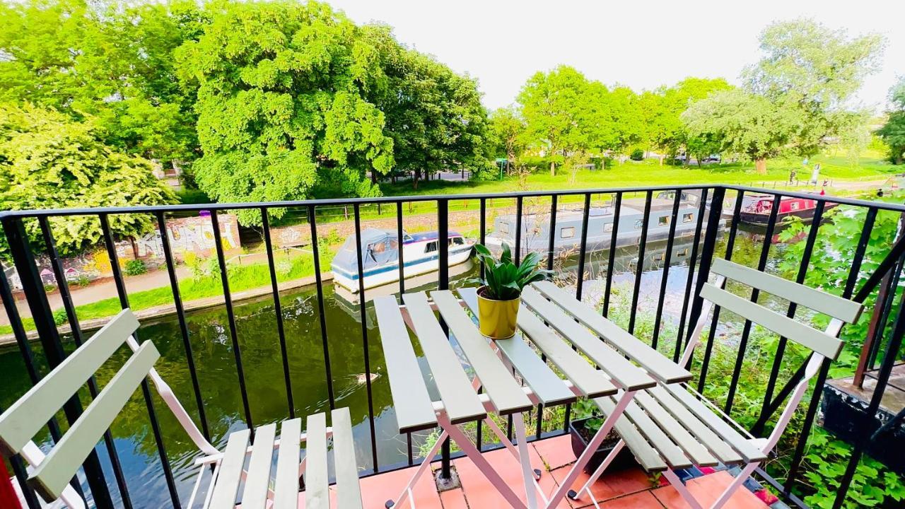 Amazing Location - City Of London- 2 Bedroom Stunning Canal View House With Private Garden,Parking & Balcony Buitenkant foto